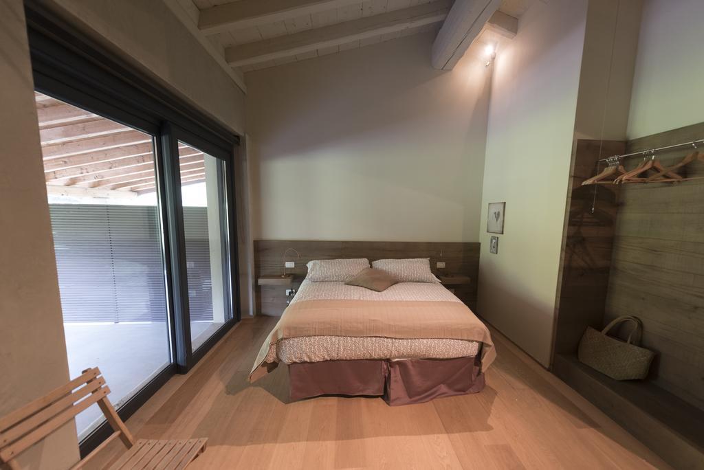 Agriturismo Locanda Del Pesco Collebeato Екстериор снимка
